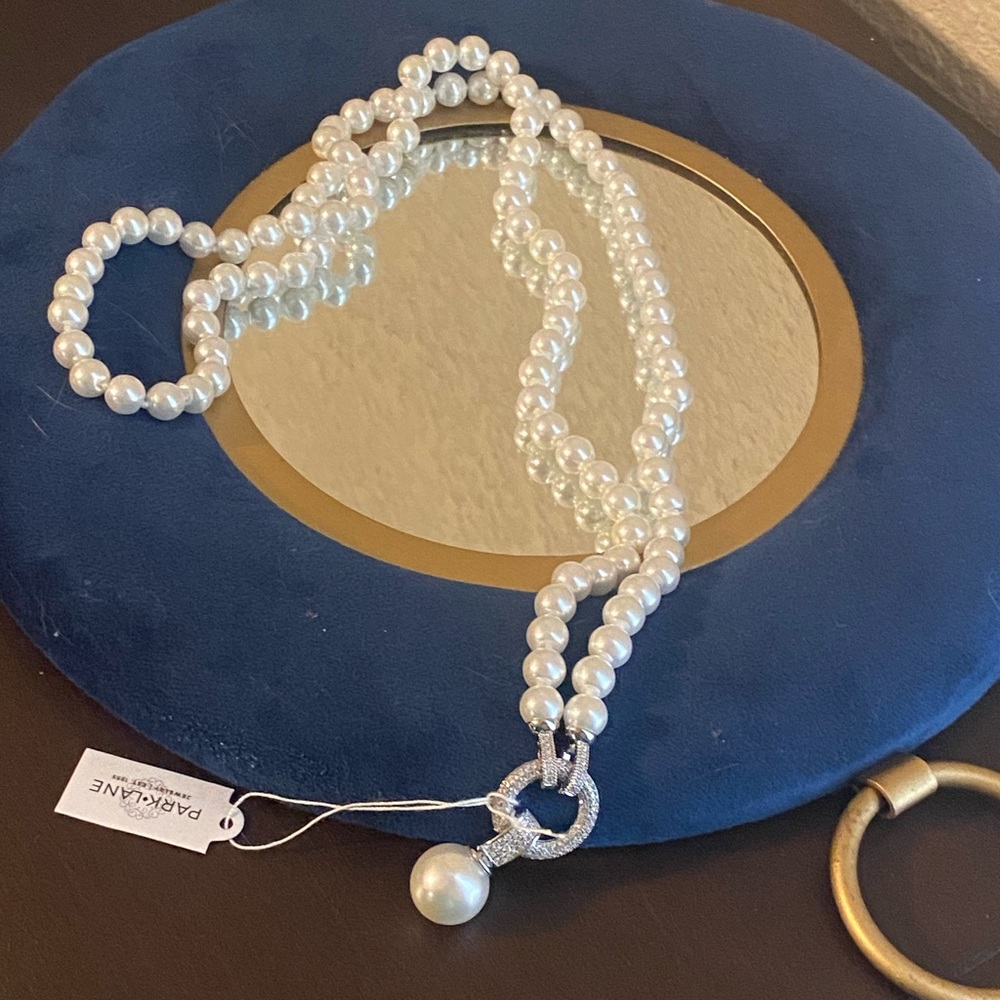 Valentina Necklace